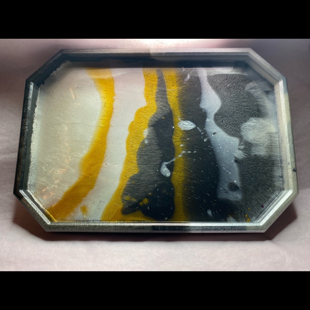 Black+Gold+Pearl White Rolling Tray